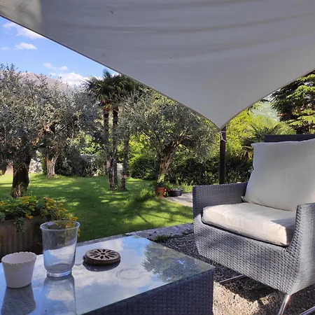 Apartment Riva - With Garden And Parking Tavernola Bergamasca