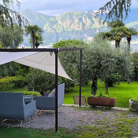Riva - With Parking Apartment Tavernola Bergamasca